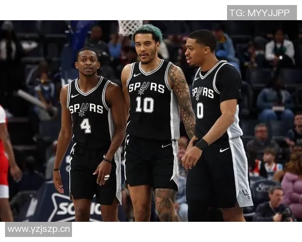 福克斯盛赞文班防守独特之处提升队友信心与进攻侵略性